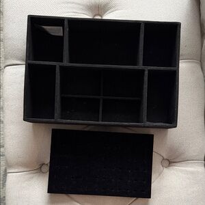 Black Velvet Jewelry Organizer